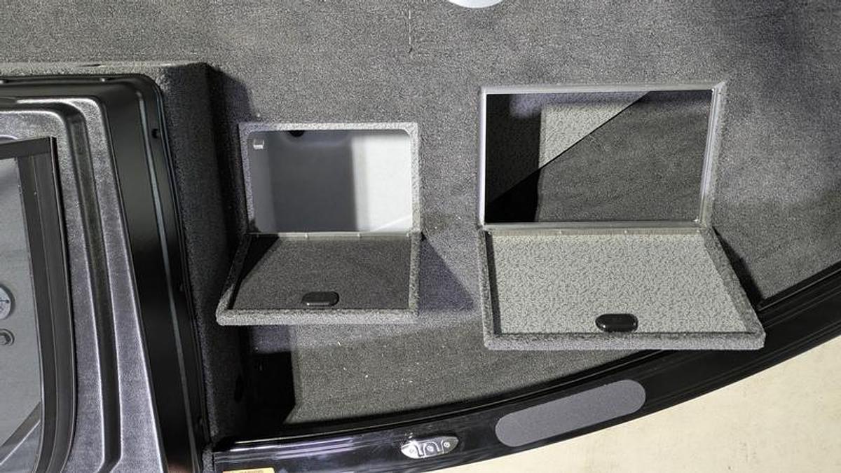 2026 Crestliner 1850 Fish Hawk