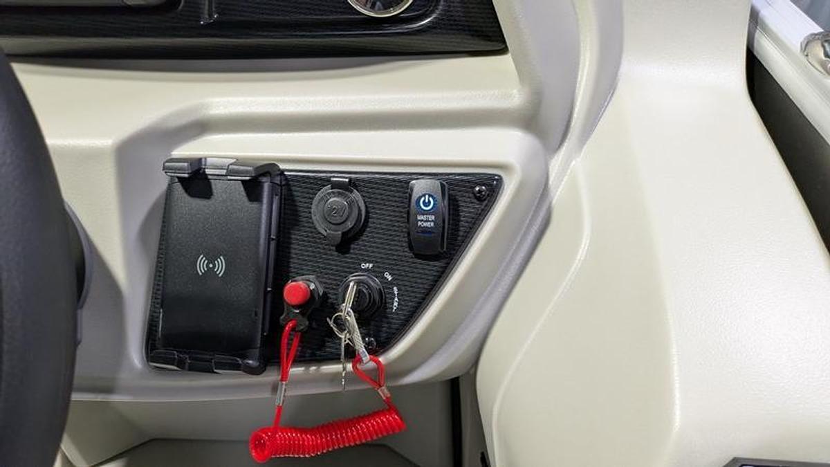 2026 South Bay 224FCR LE 2.75