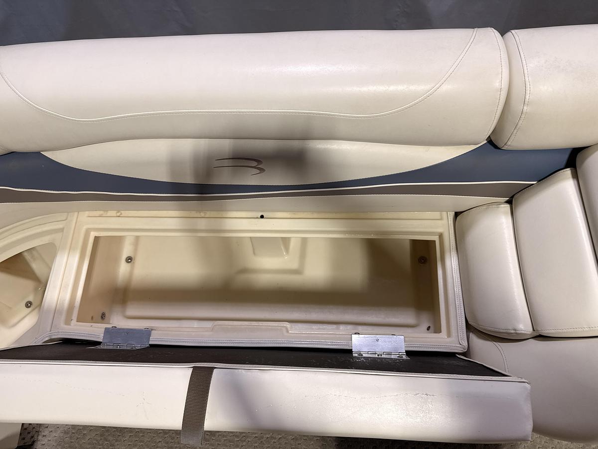 Used 2006 BENNINGTON 2275 RL