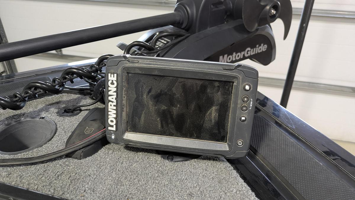 Used 2018 TRACKER Targa V19