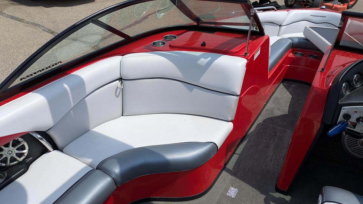 Used 2012 Moomba Mobius LSV