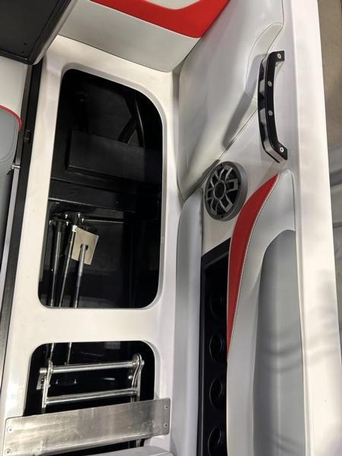 Used 2020 Axis Wake Research T22