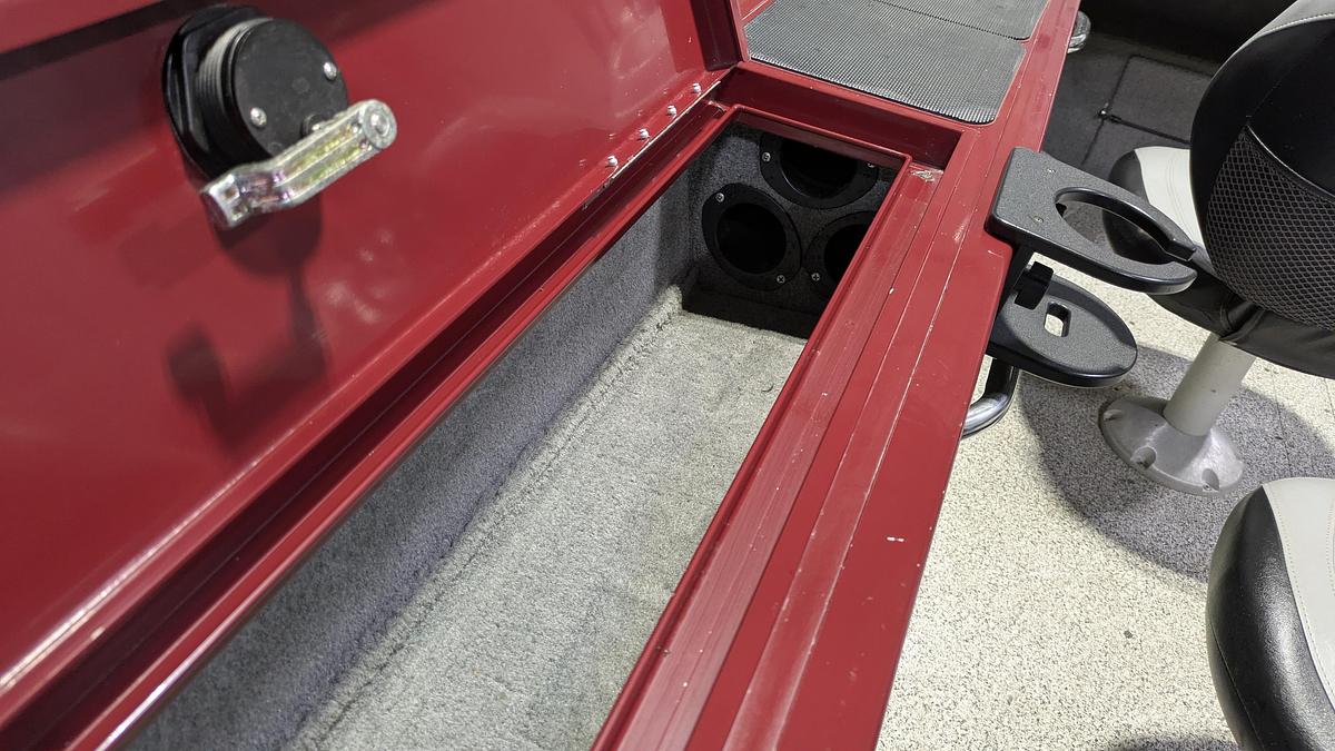 Used 2012 TRACKER Targa V18