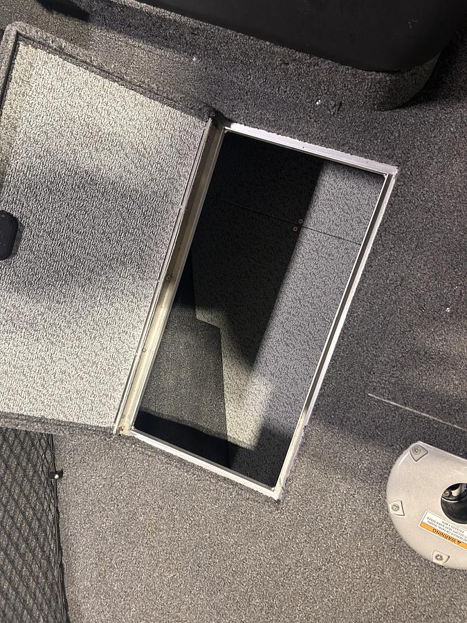 Used 2023 Crestliner 1650 Fish Hawk