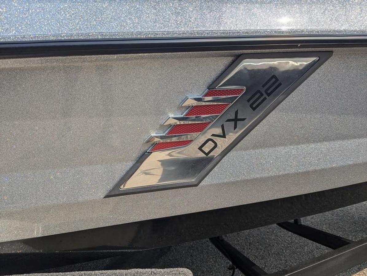 Used 2022 Vexus DVX22