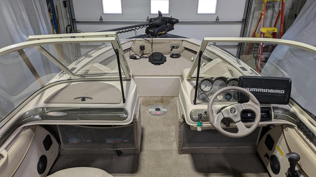 Used 2002 Crestliner 1850 Sportfish