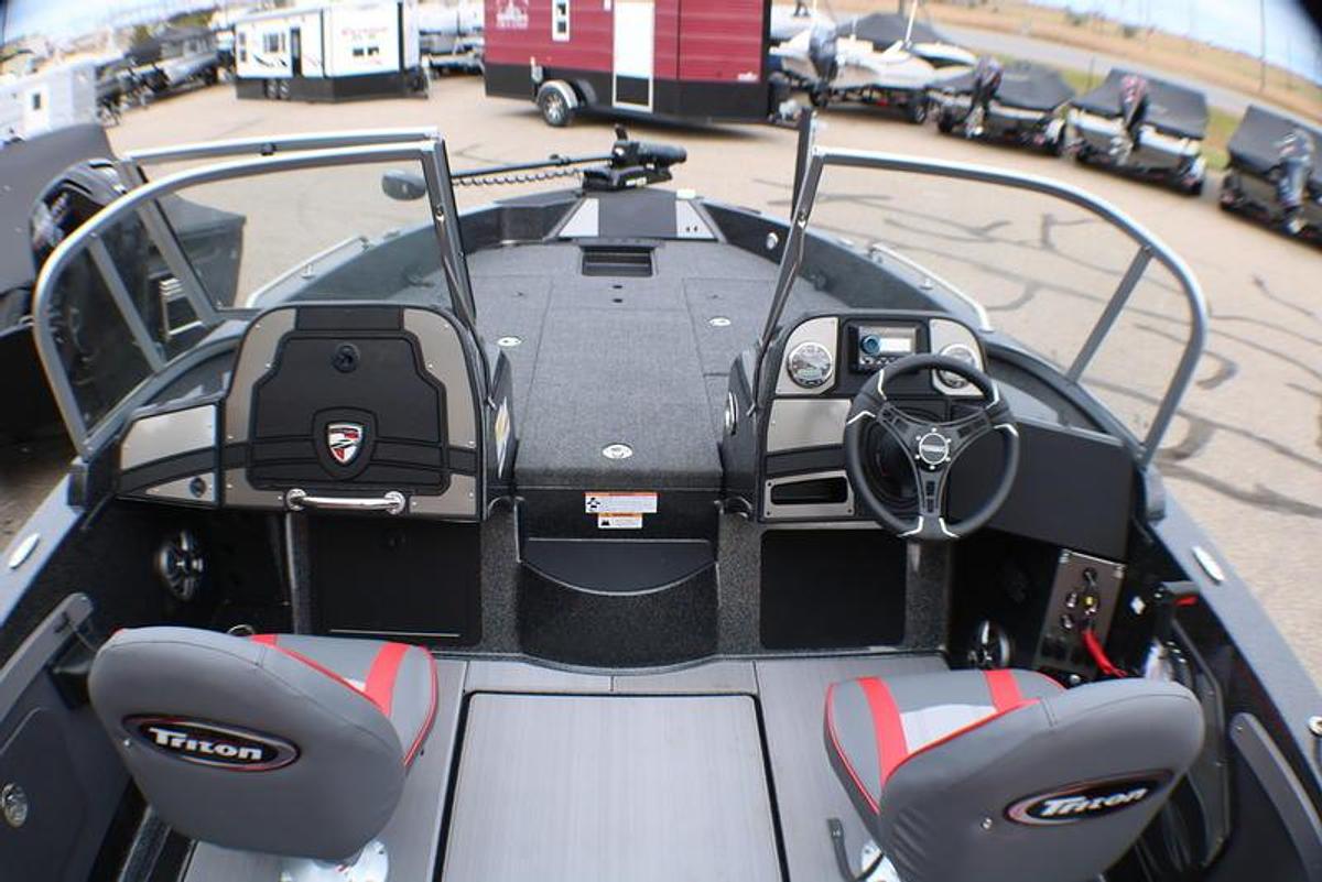 2024 Triton Boats 206 Allure