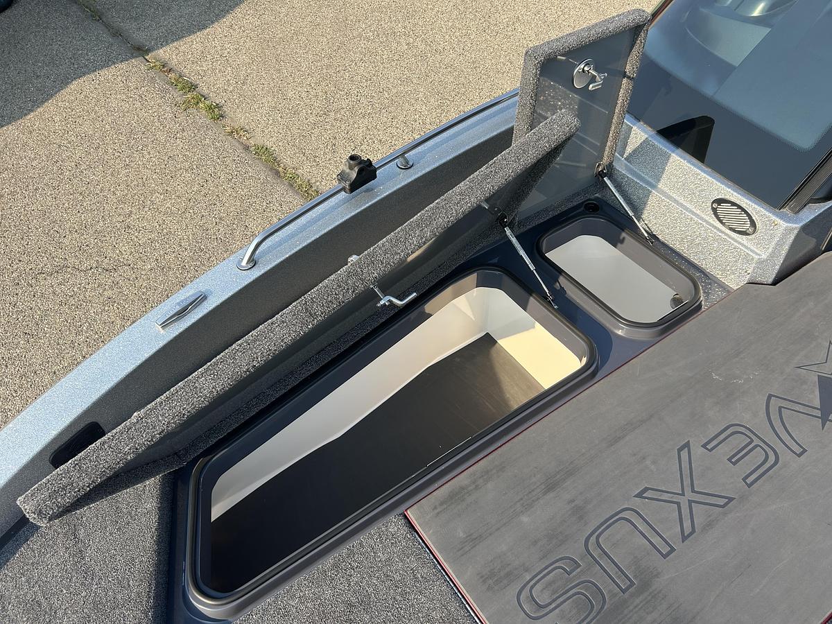 Used 2022 Vexus DVX22
