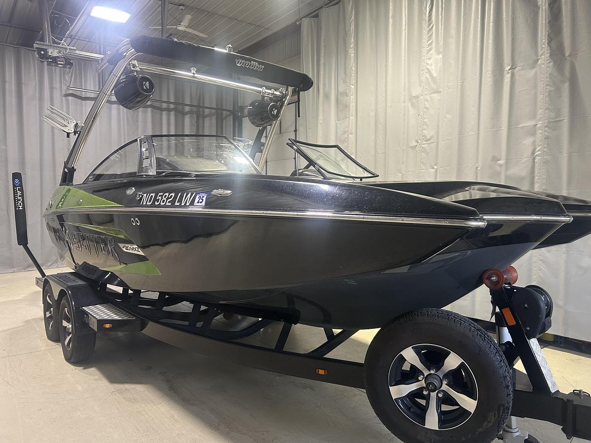 Used 2013 Malibu Boats 20 MXZ