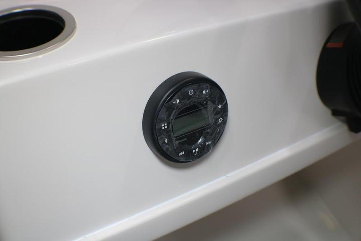 2024 Starcraft Marine SVX 171 OB *AFTER ALL INCENTIVES*