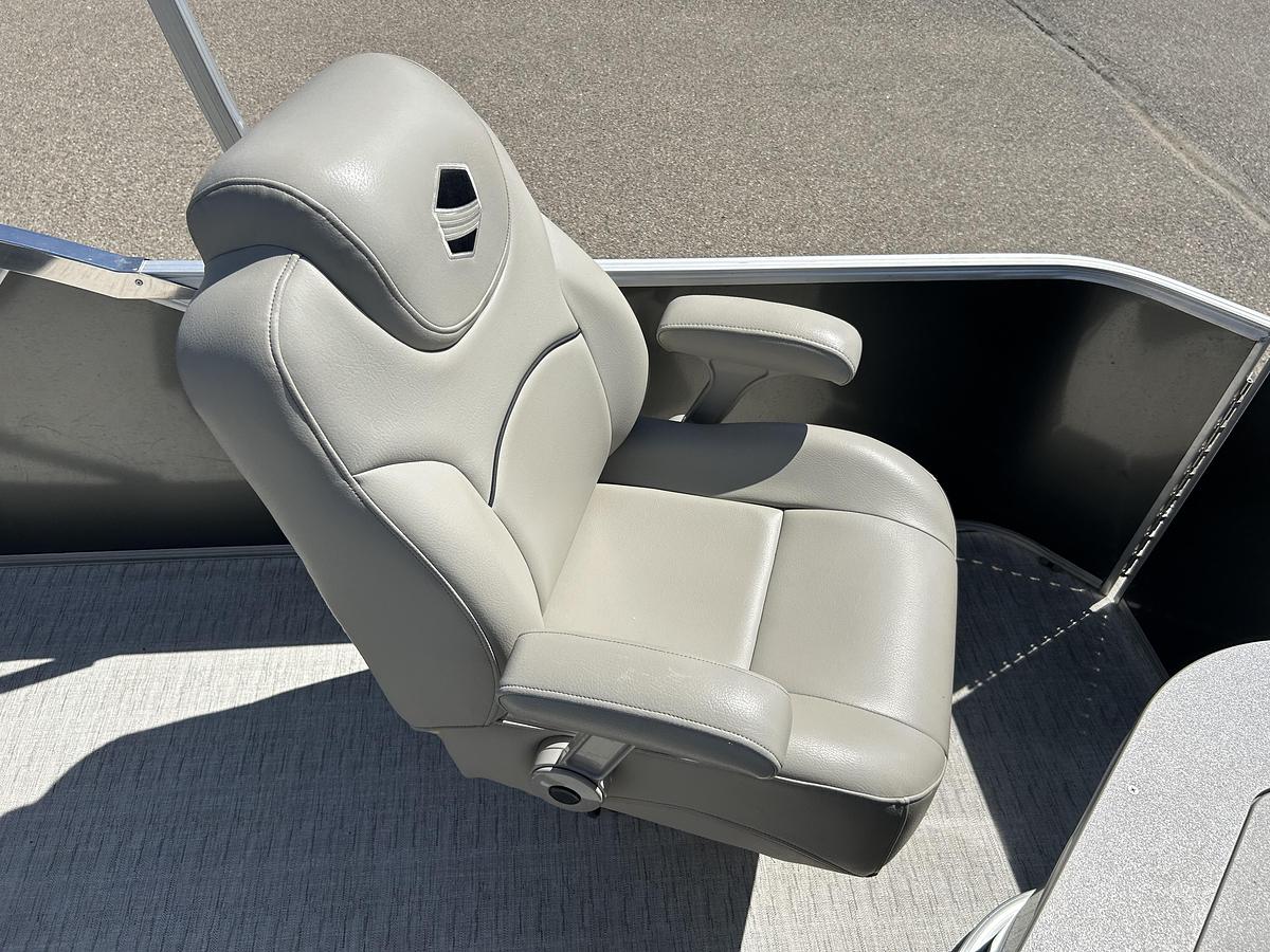 Used 2020 South Bay 521FCR 2.75