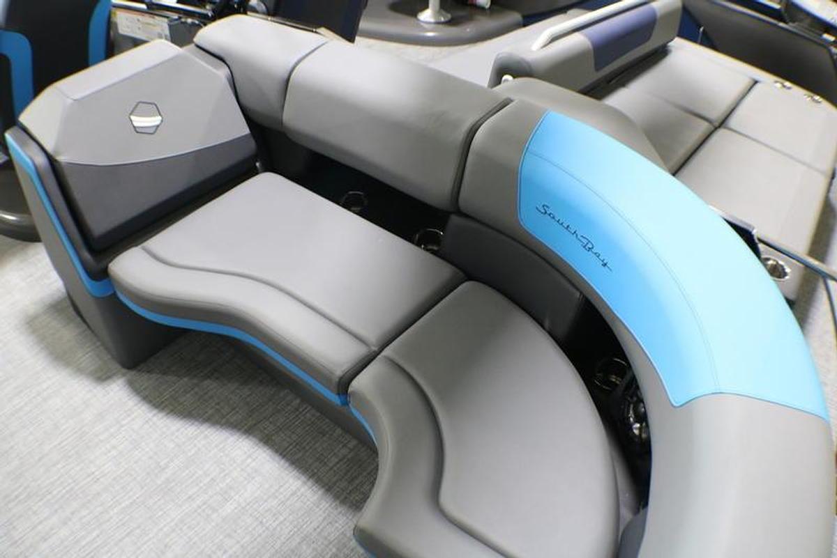 2023 South Bay 523RS 3.0