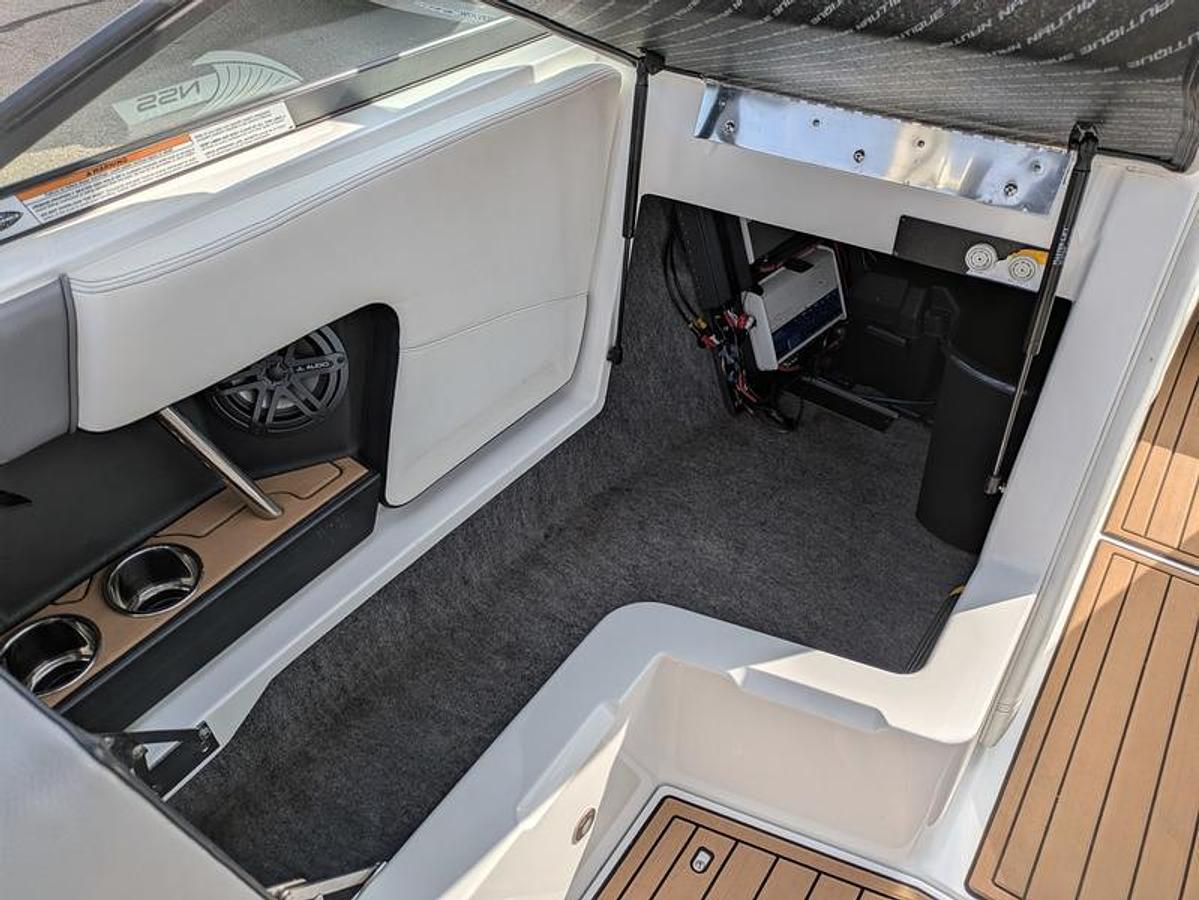 Used 2019 Nautique Super Air Nautique 230