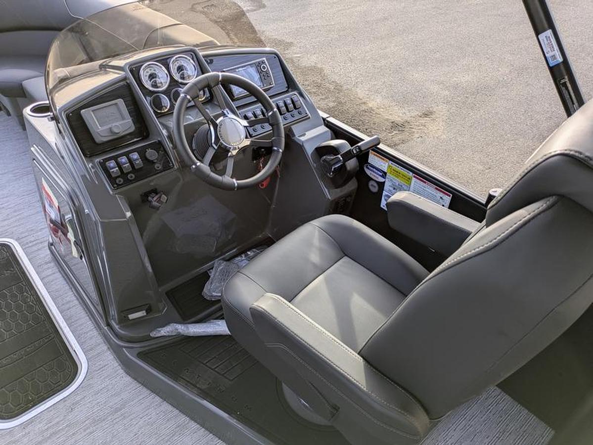 2026 Sylvan X3 CLZ Platinum Package