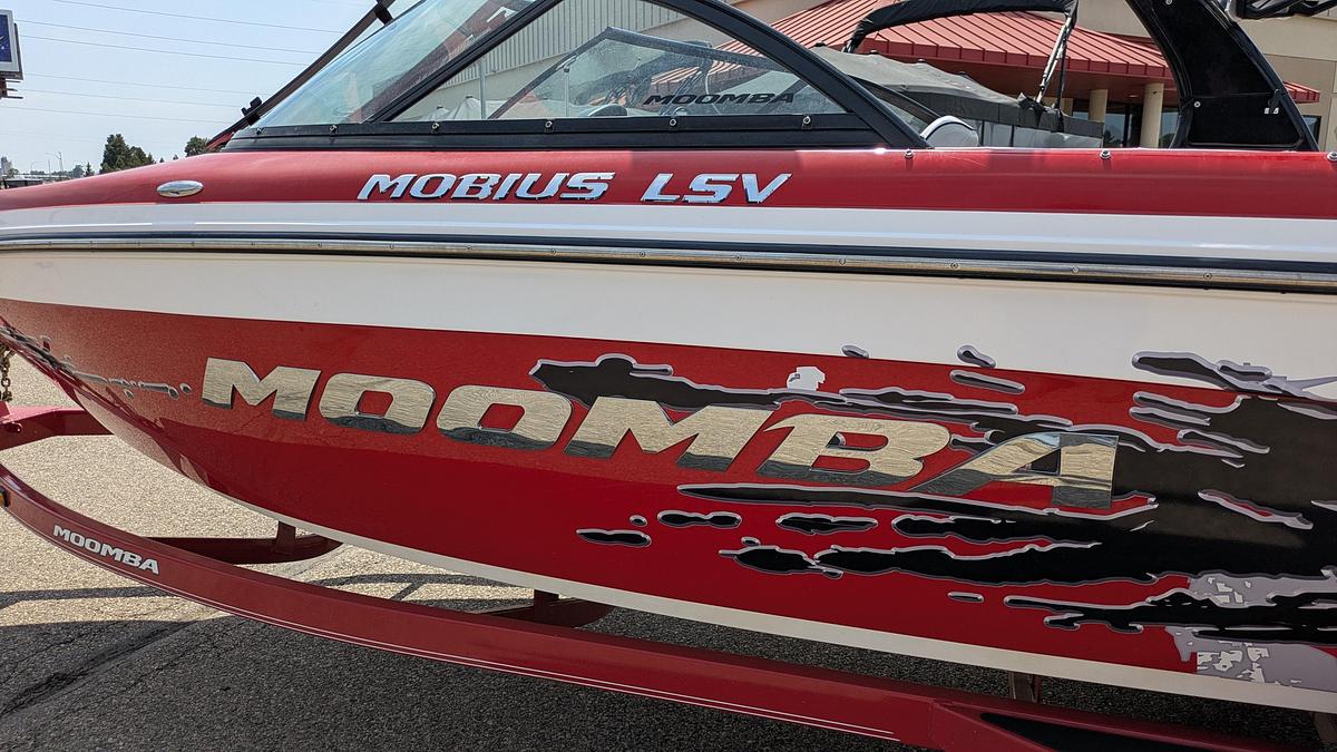 Used 2012 Moomba Mobius LSV