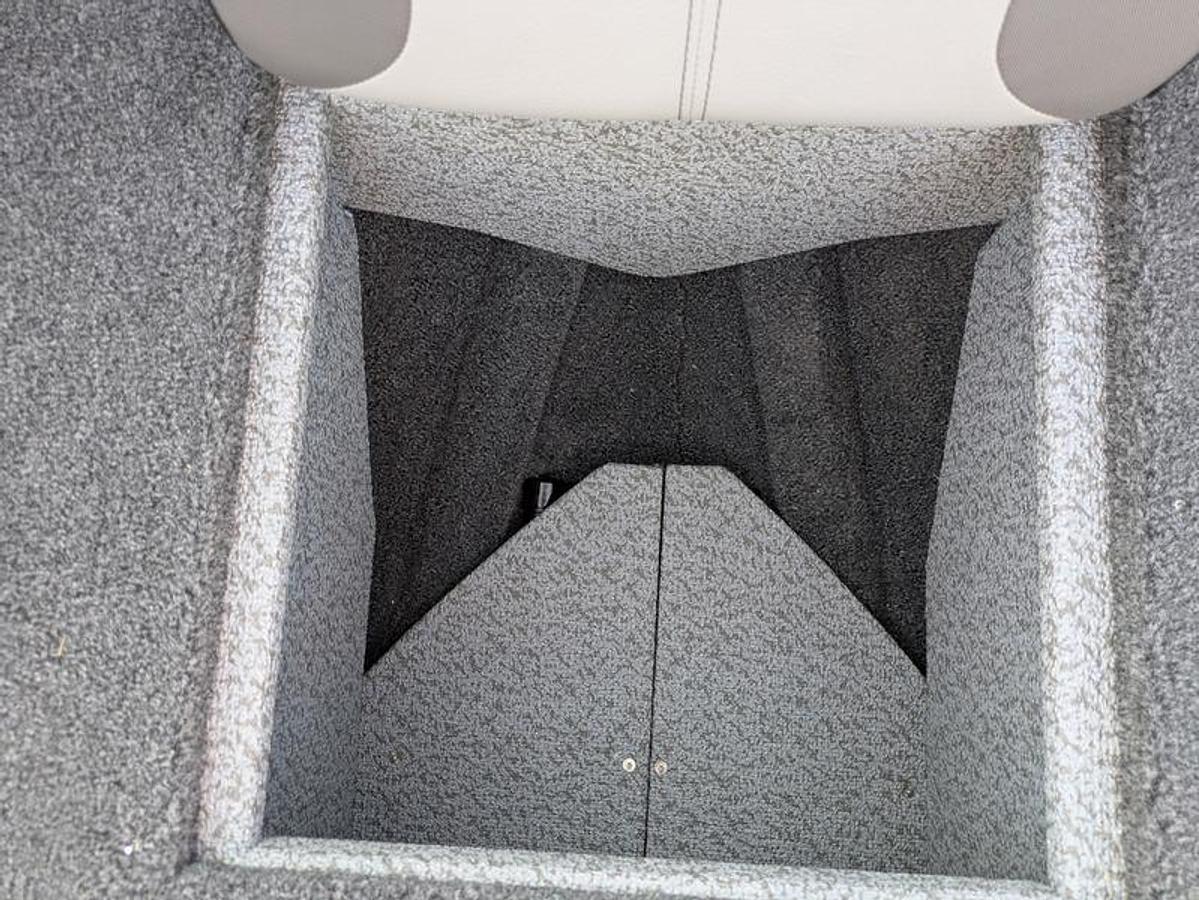 2026 Crestliner 1850 Sportfish