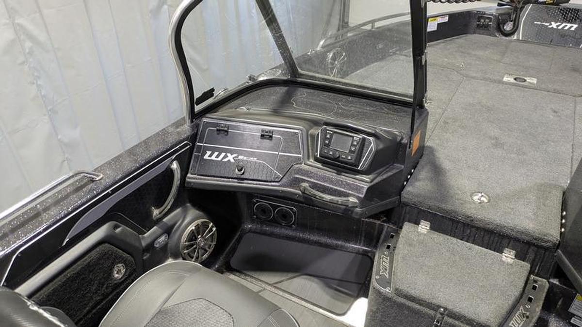 Used 2023 Skeeter WX2060