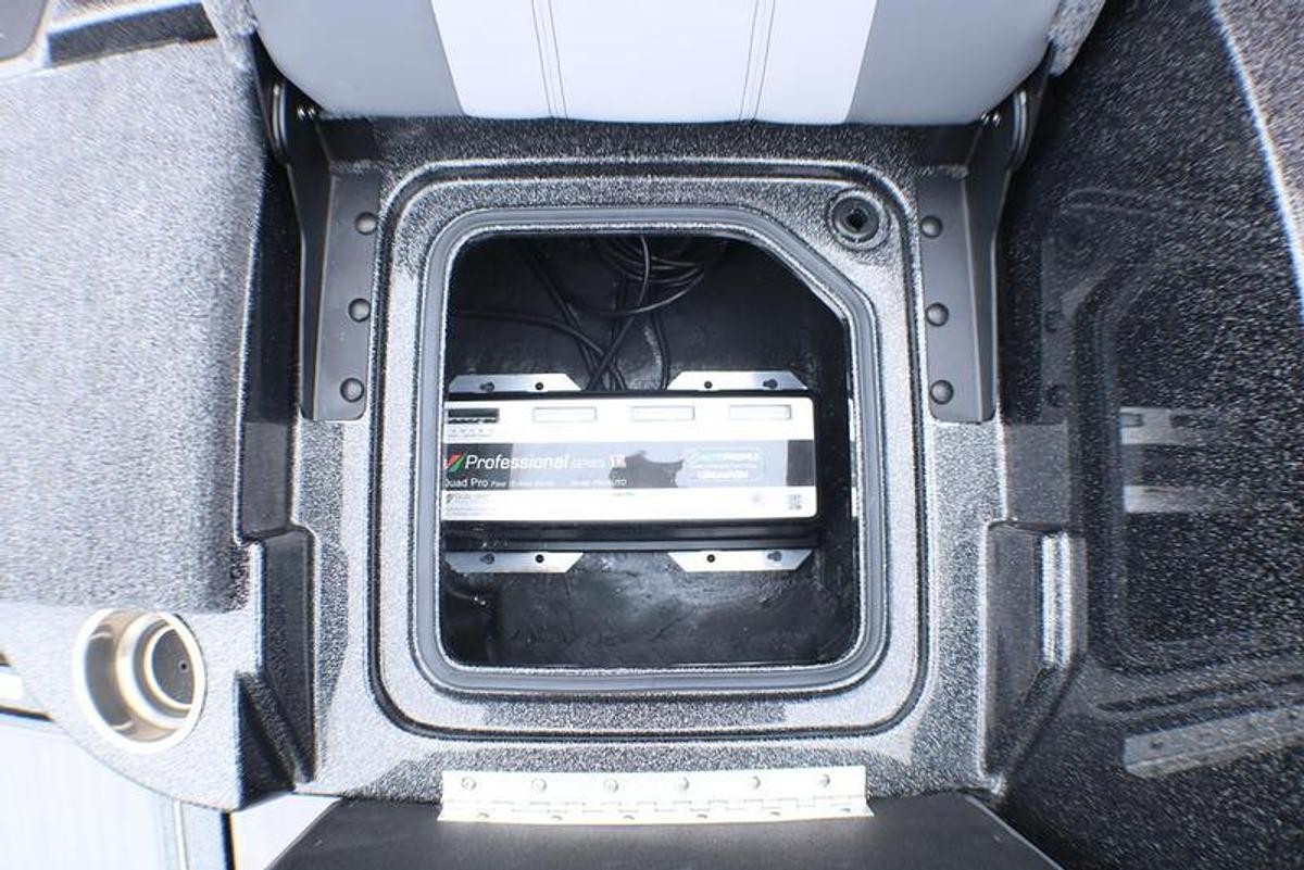 2024 Triton Boats 206 Allure