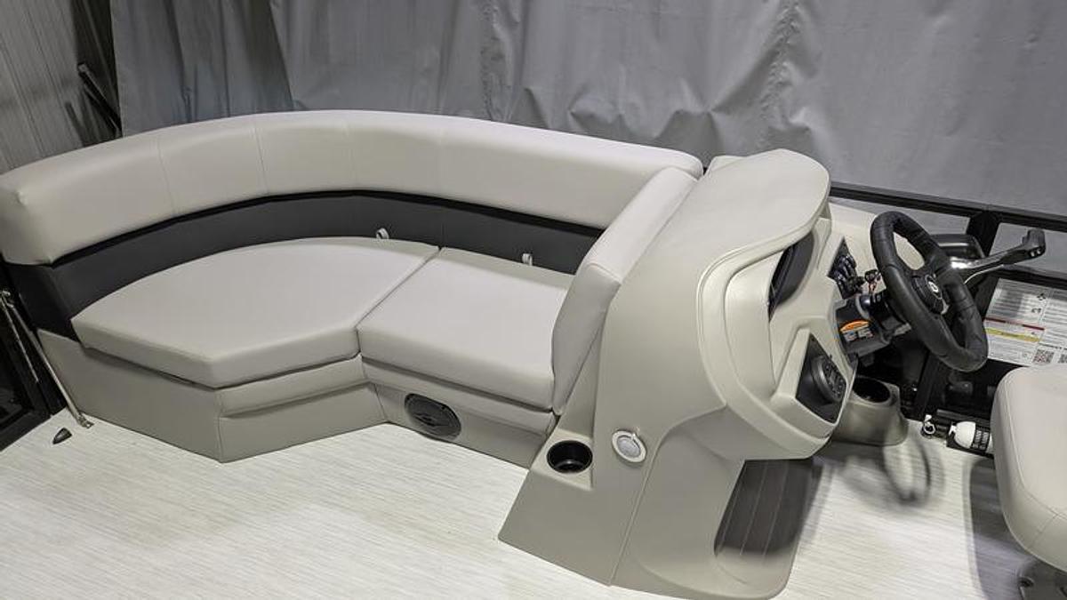 2026 Dockside 22DQ 2.75