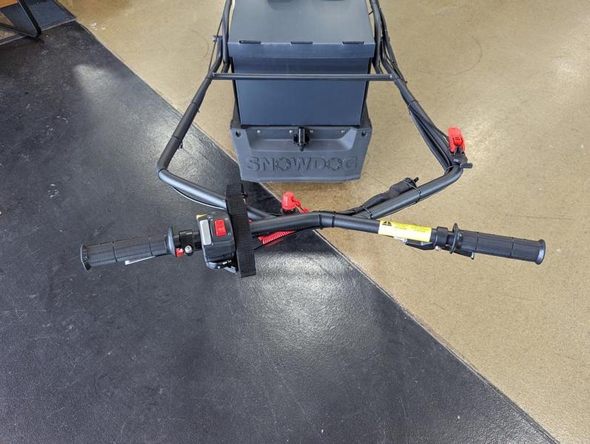 Used 2024 Snowdog Sport B13 MER