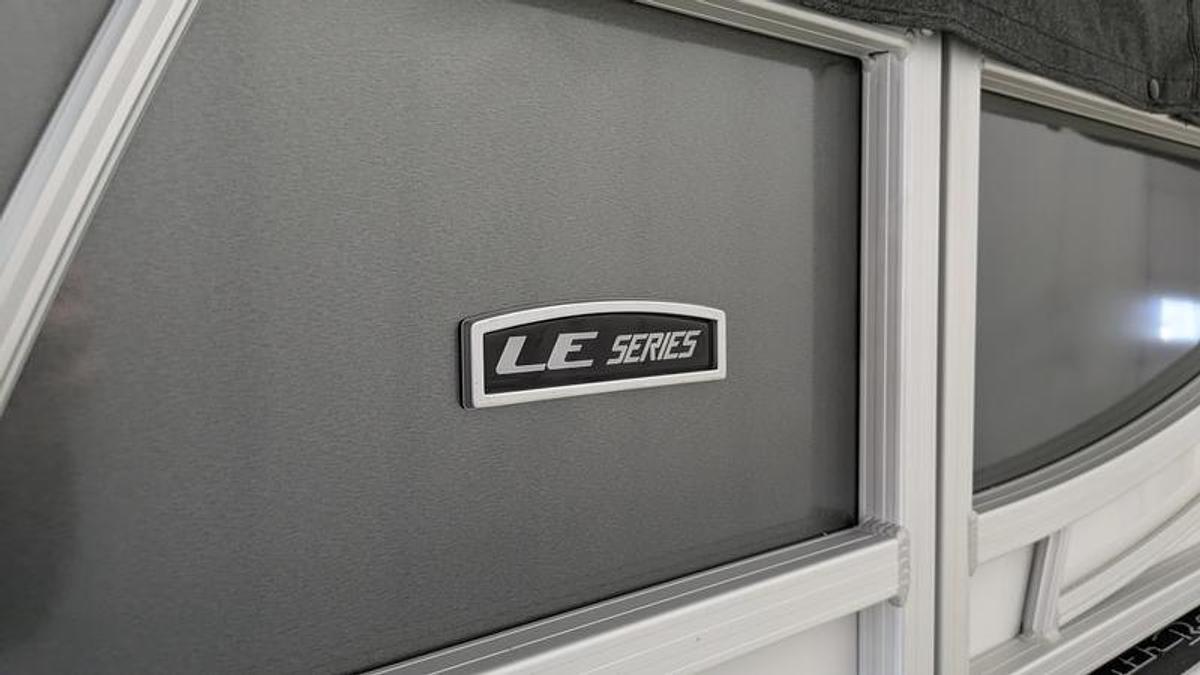 2026 South Bay 224FCR LE 2.75