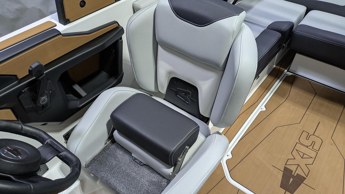 2026 Axis Wake Research T220