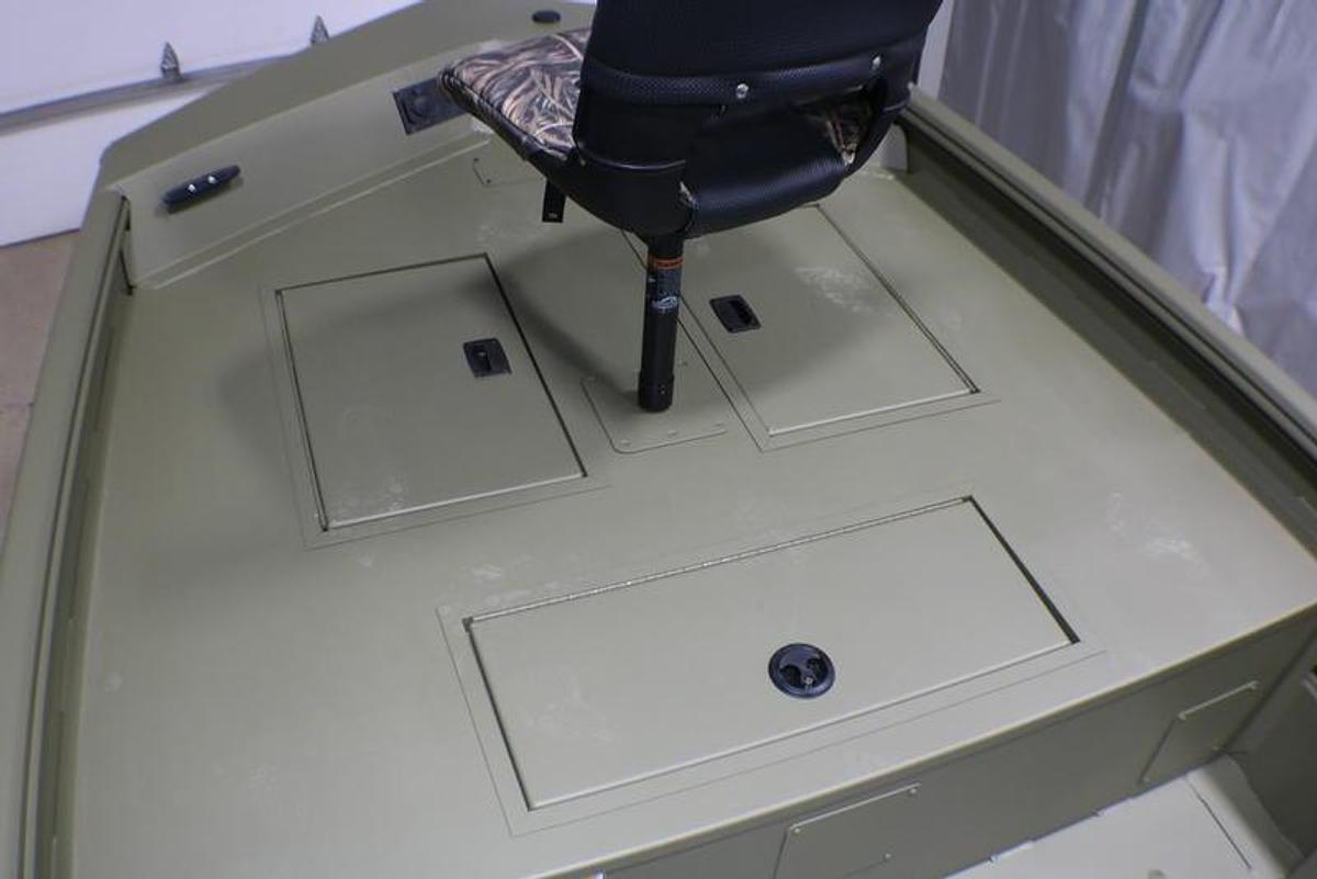 2024 Crestliner 1860 Retriever CC