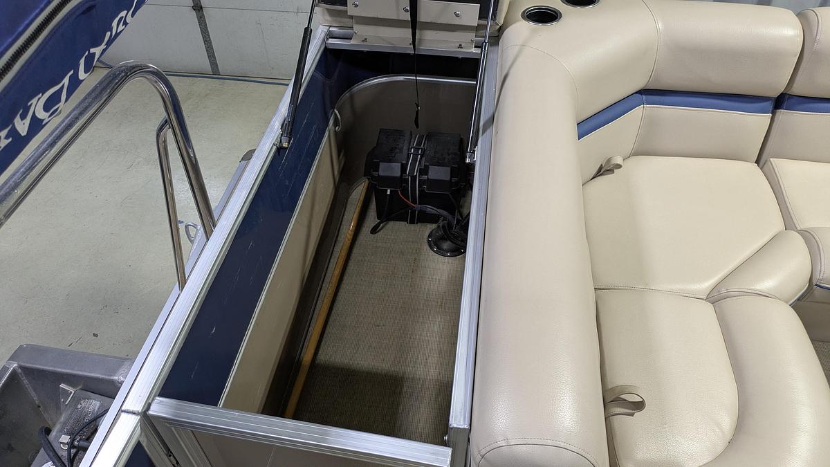 Used 2016 South Bay S222CR 25