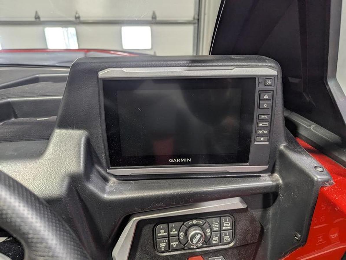 2025 Axis Wake Research T235