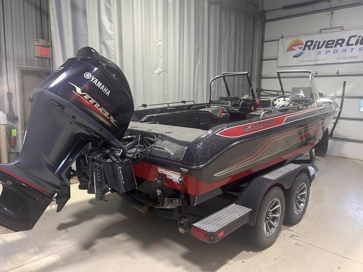 Used 2021 Skeeter WX2060
