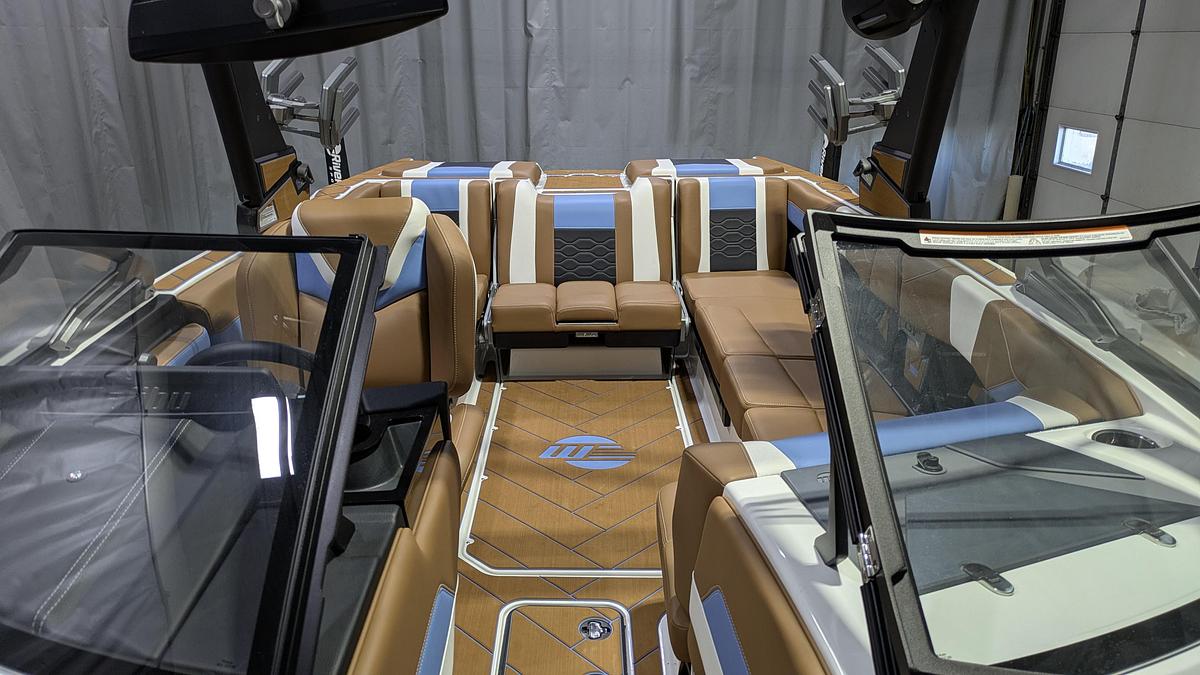 2026 Malibu Boats 23 LSV