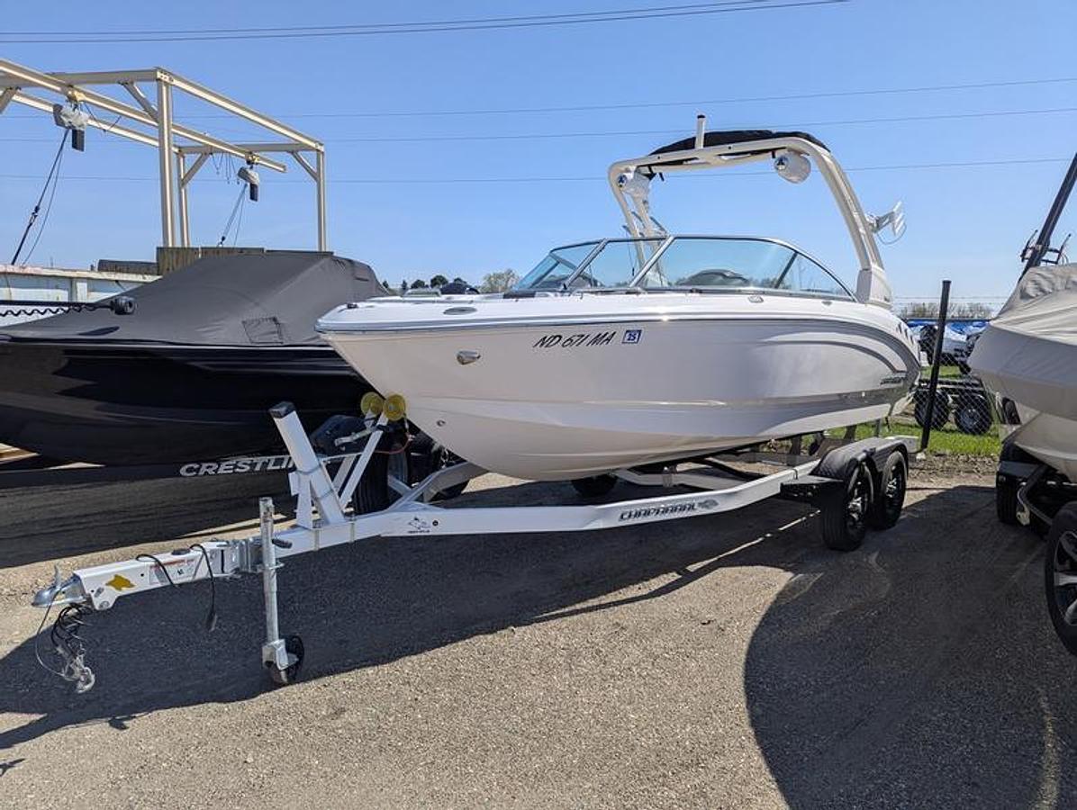 Used 2021 Chaparral 21 Surf