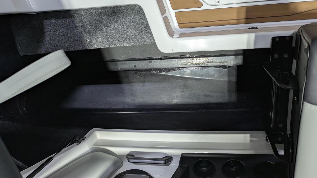 2026 Axis Wake Research T220