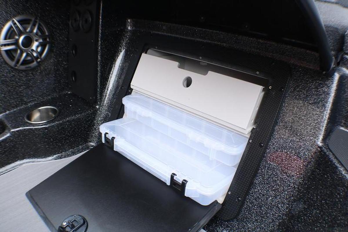 2024 Triton Boats 206 Allure