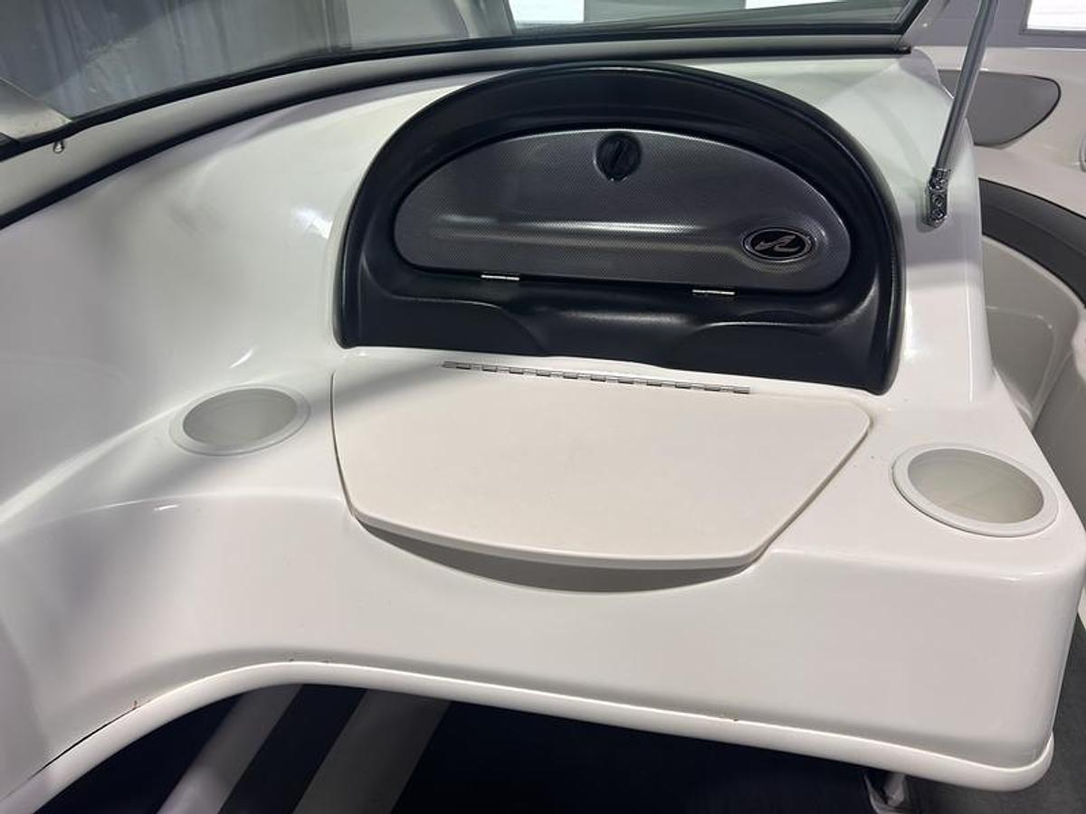 Used 2011 Sea Ray 205 Sport