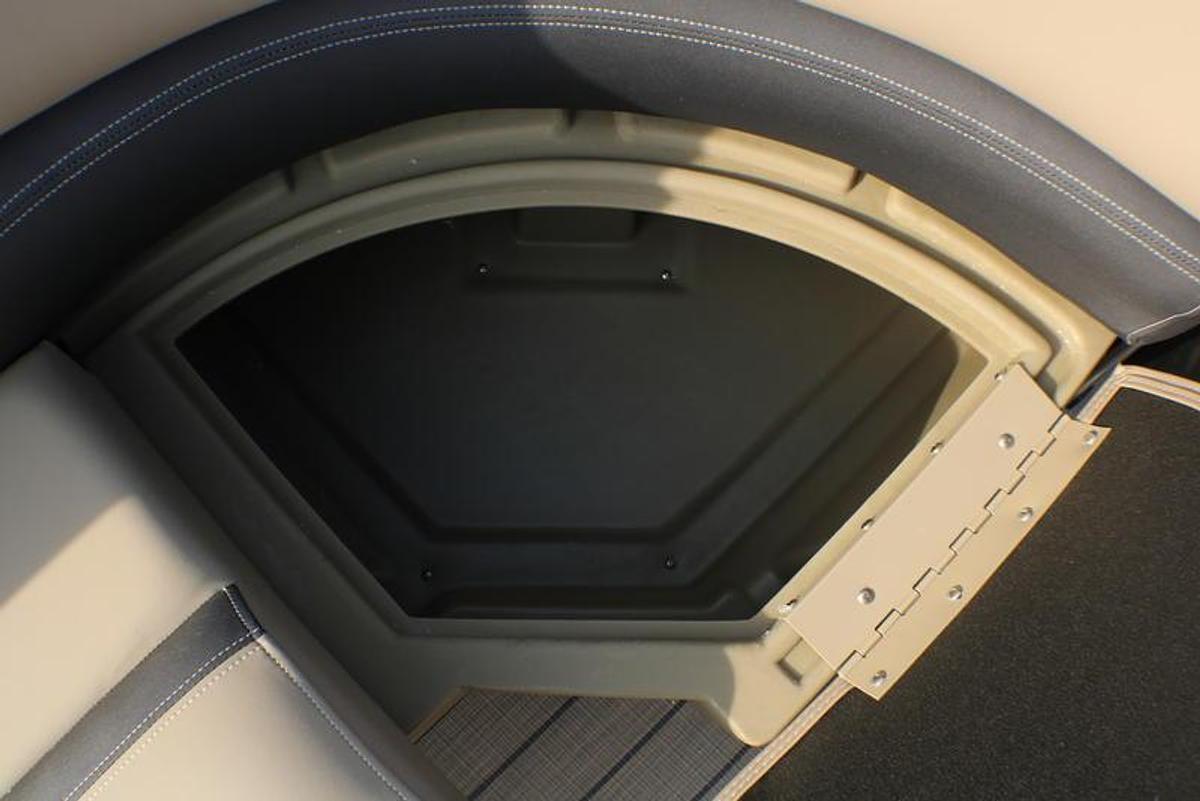 2025 Sylvan L3 Party Fish