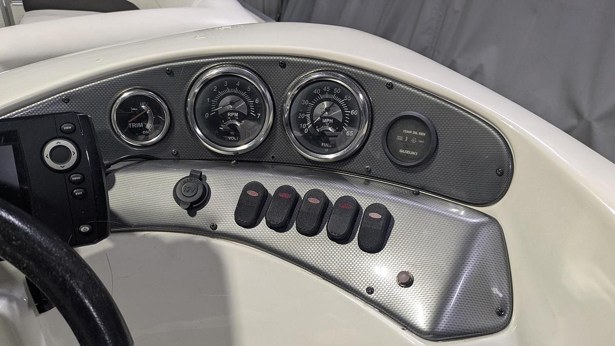 Used 2013 Weeres Legacy 240