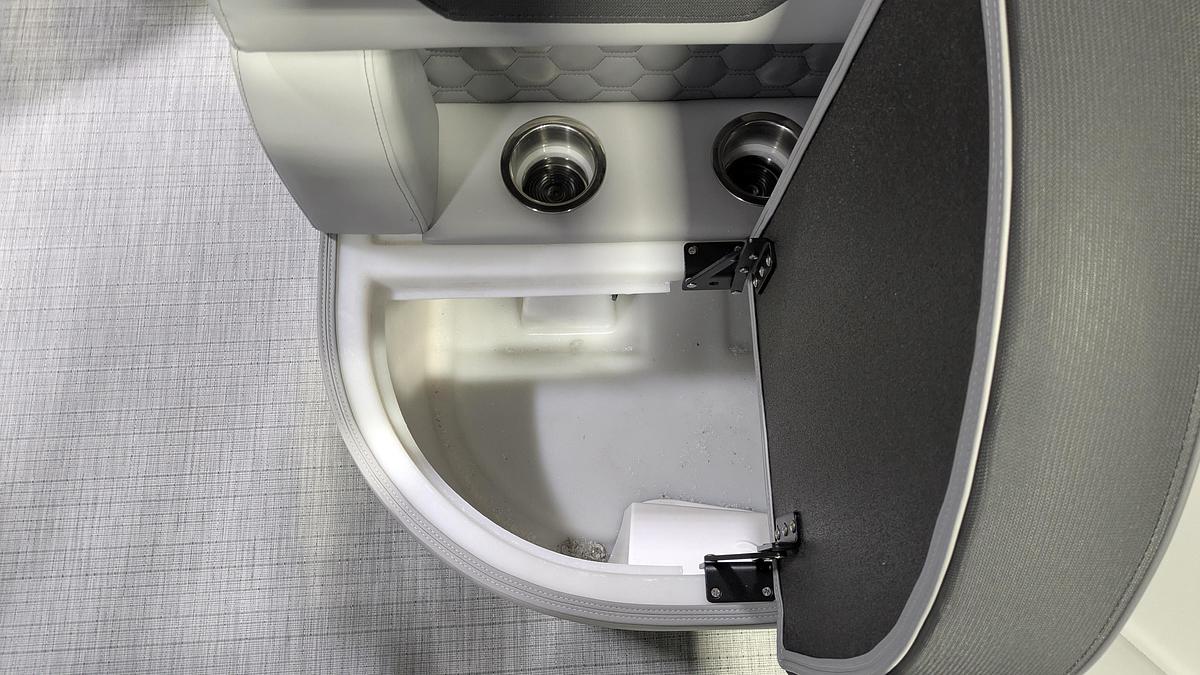 2026 South Bay 523FCR 3.0