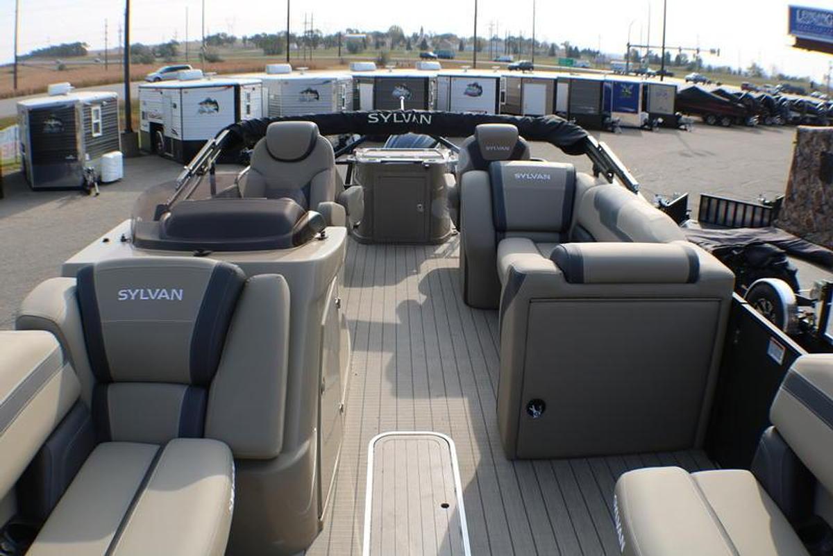 2025 Sylvan L3 Party Fish