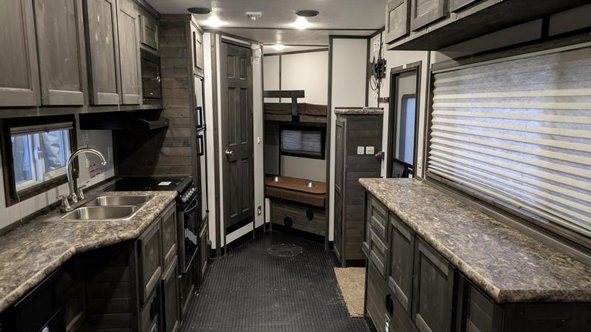 Used 2024 Ice Castle Fish Houses 8' X 21V Extreme RV III