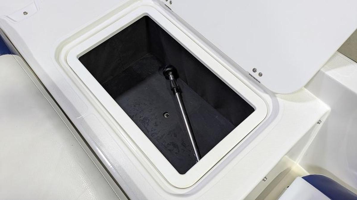 Used 2013 Rinker Captiva 186 FS BR