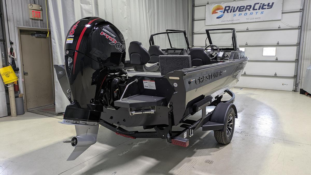 2026 Crestliner 1850 Fish Hawk Raptor Package