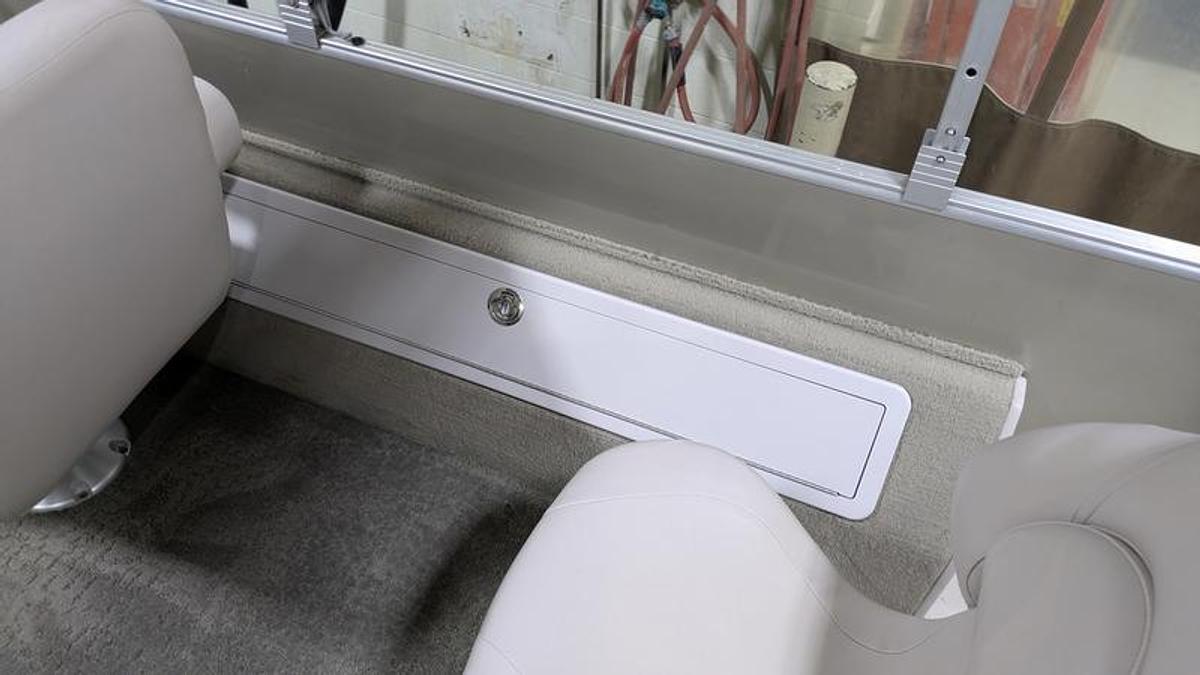 Used 2014 Sylvan 8520 CNF