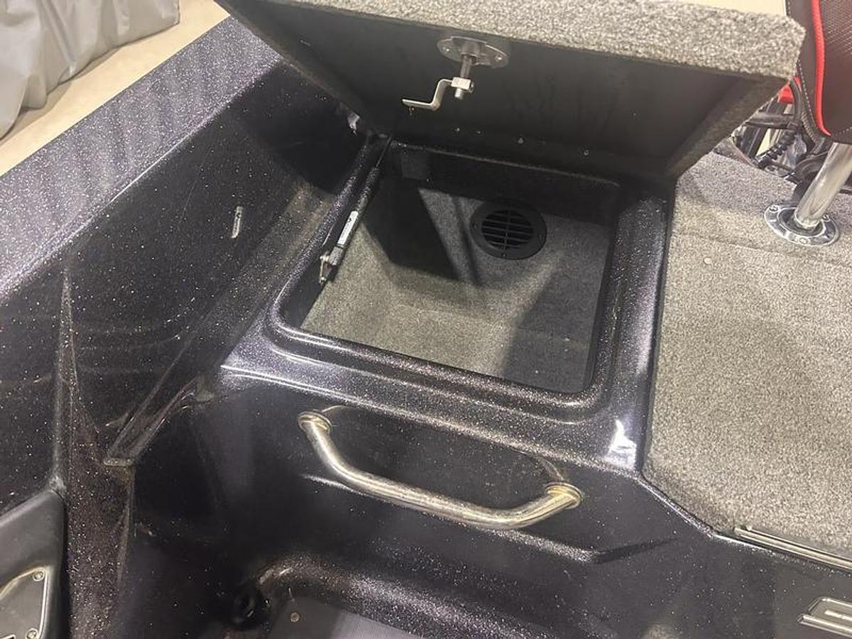 Used 2021 Skeeter WX2060