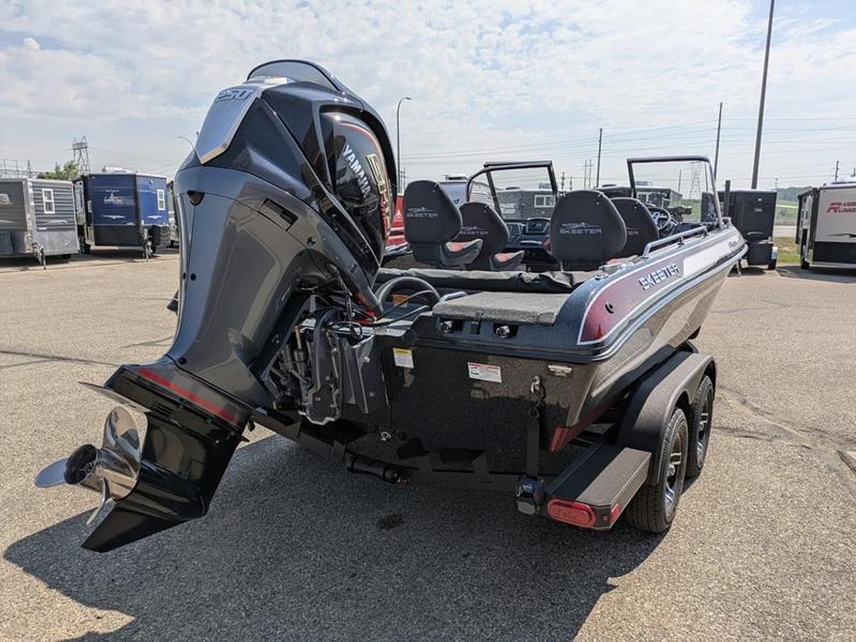 2025 Skeeter SOLERA205