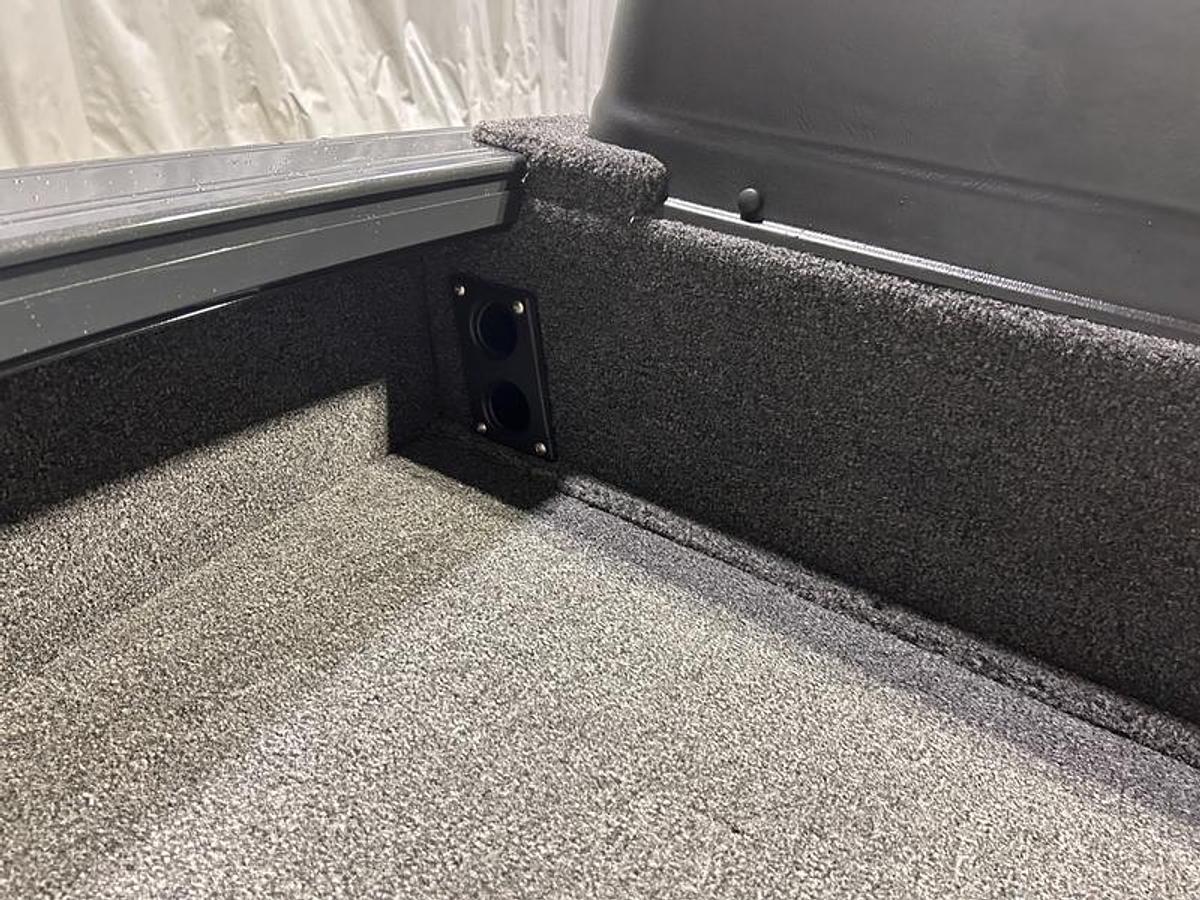 2026 Crestliner 2050 Fish Hawk