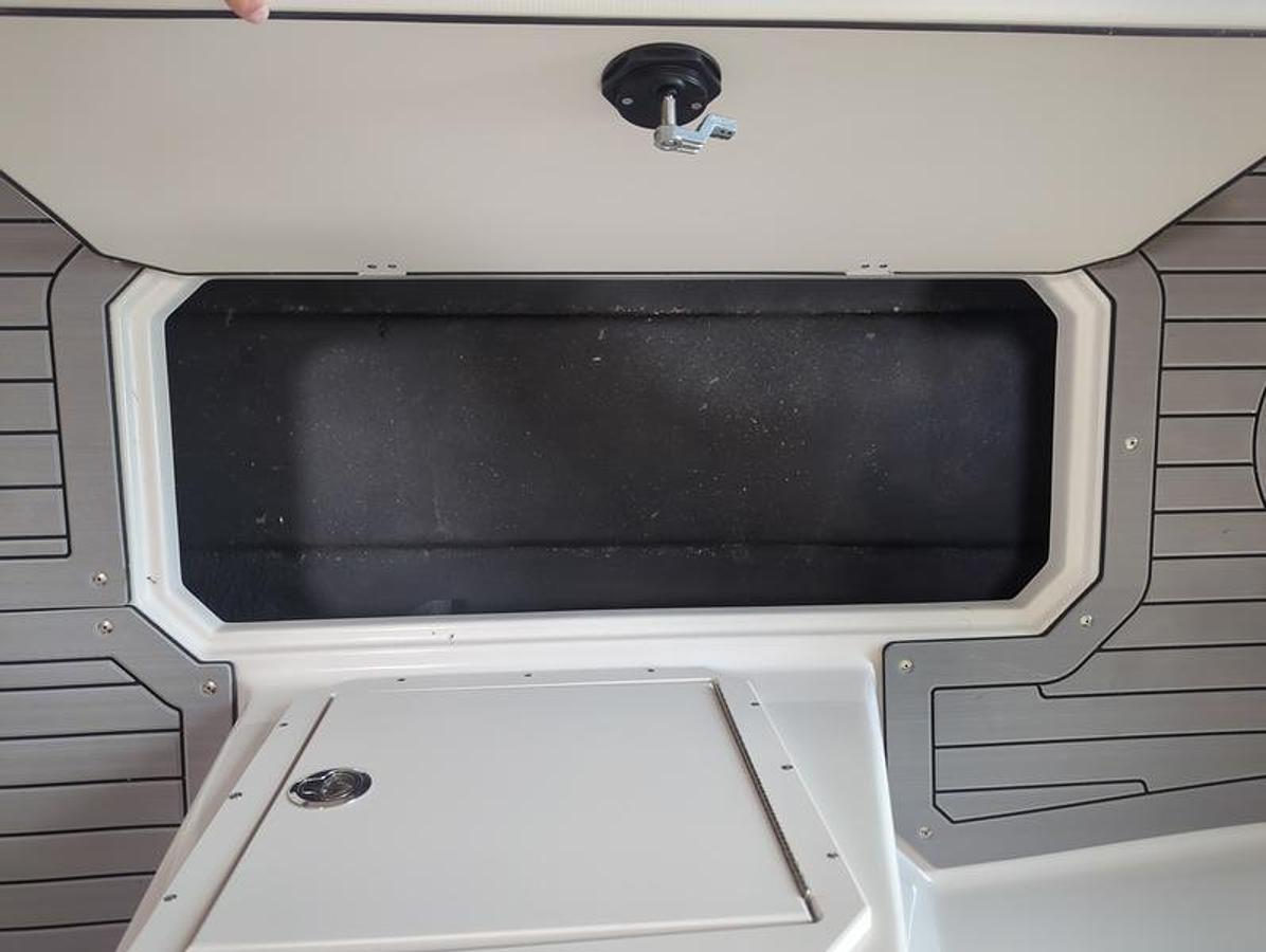 2025 Starcraft Marine SVX 191 OB