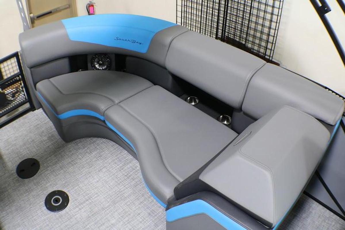 2023 South Bay 523RS 3.0