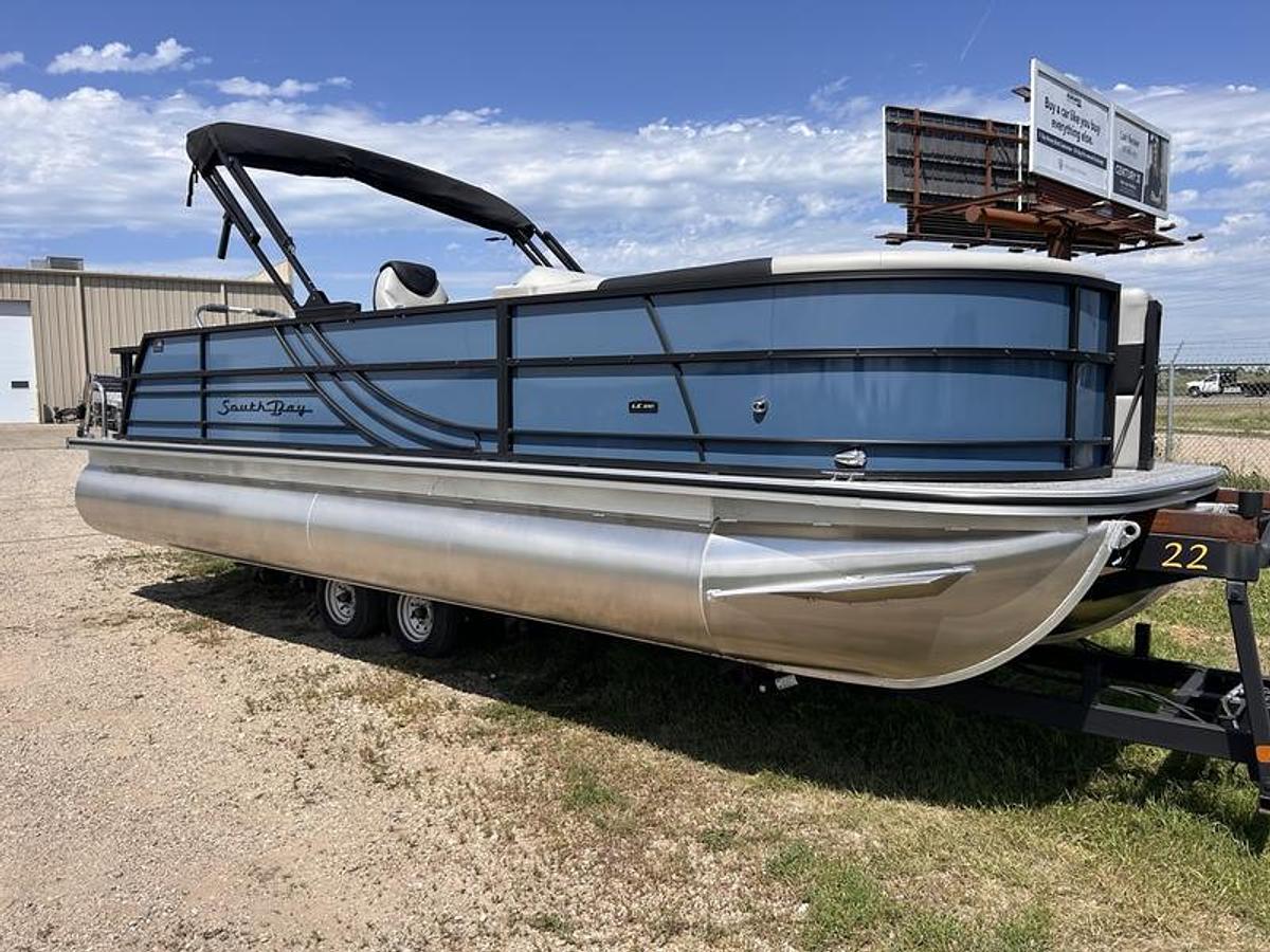 2025 South Bay 224UL LE Entertainment 2.75