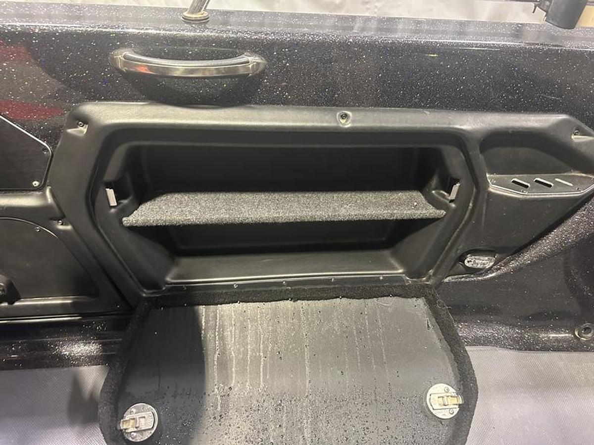 Used 2021 Skeeter WX2060